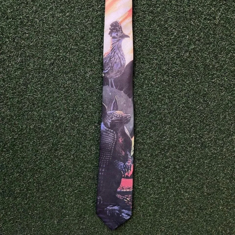 Vintage 90s Ralph Marlin & Co Armadillo Art Nature‎ Neck Tie